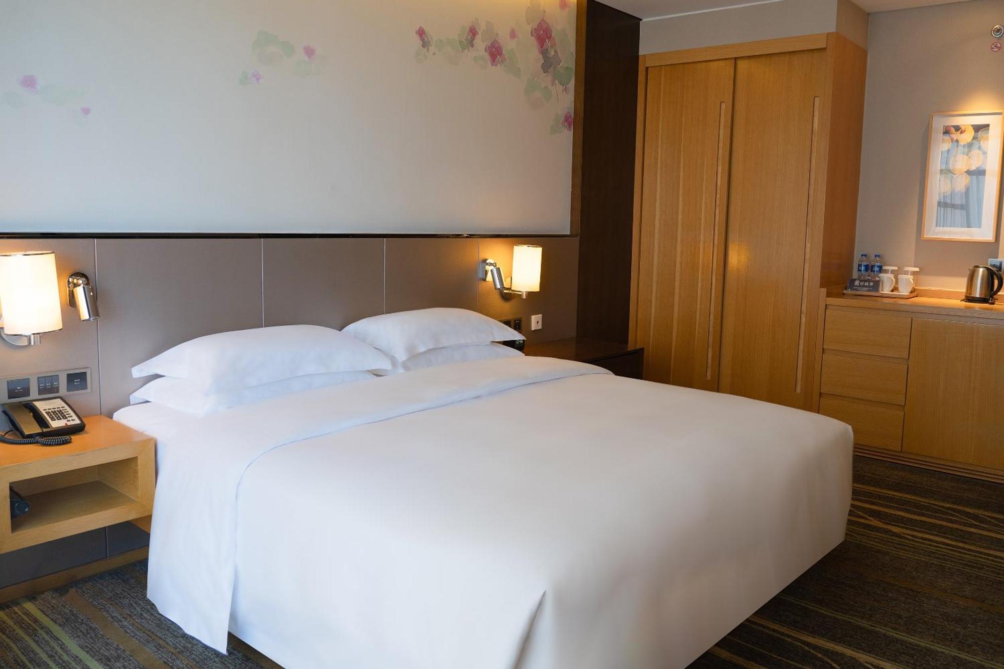 Hilton Garden Inn Lijiang Лиджанг Екстериор снимка