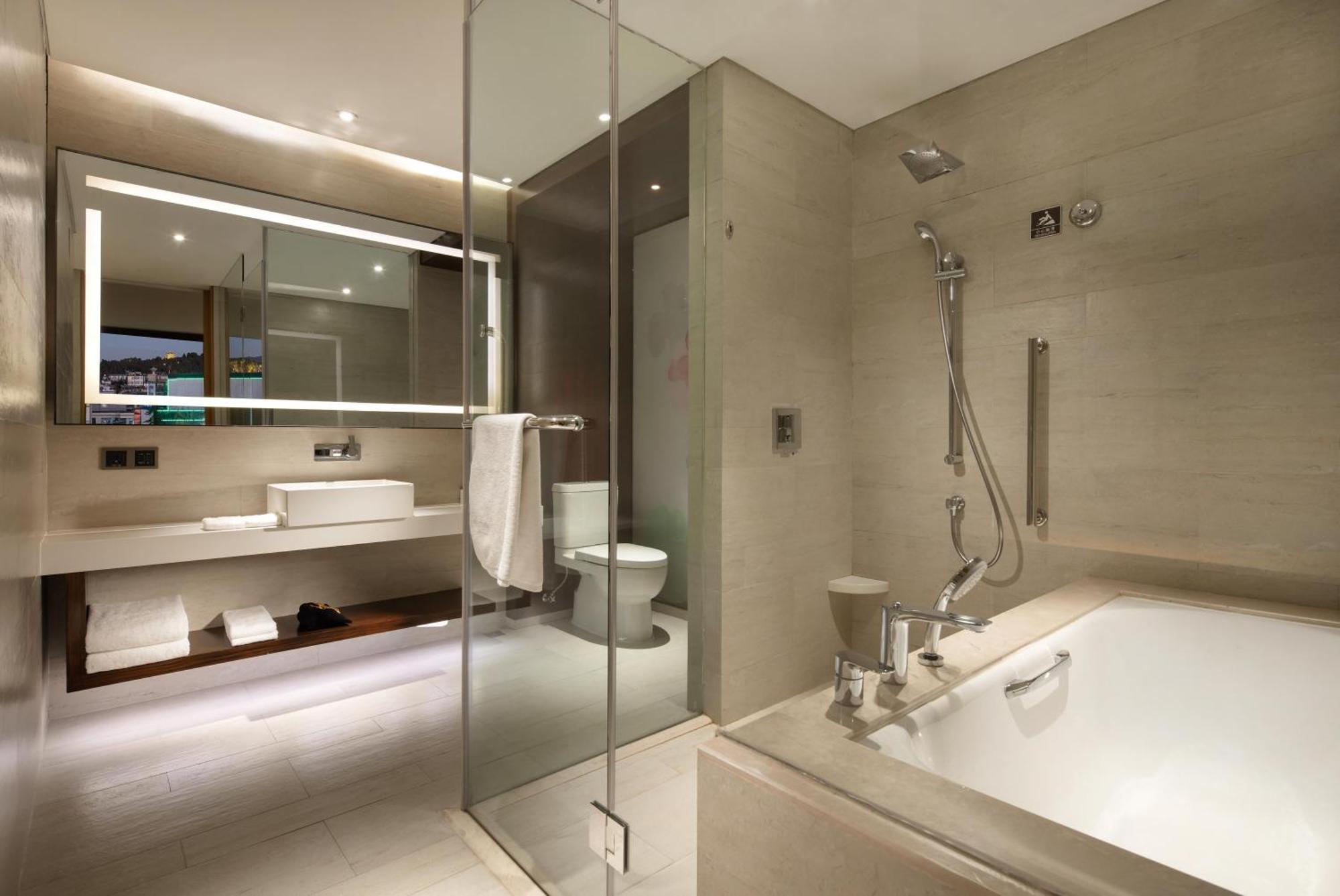 Hilton Garden Inn Lijiang Лиджанг Екстериор снимка