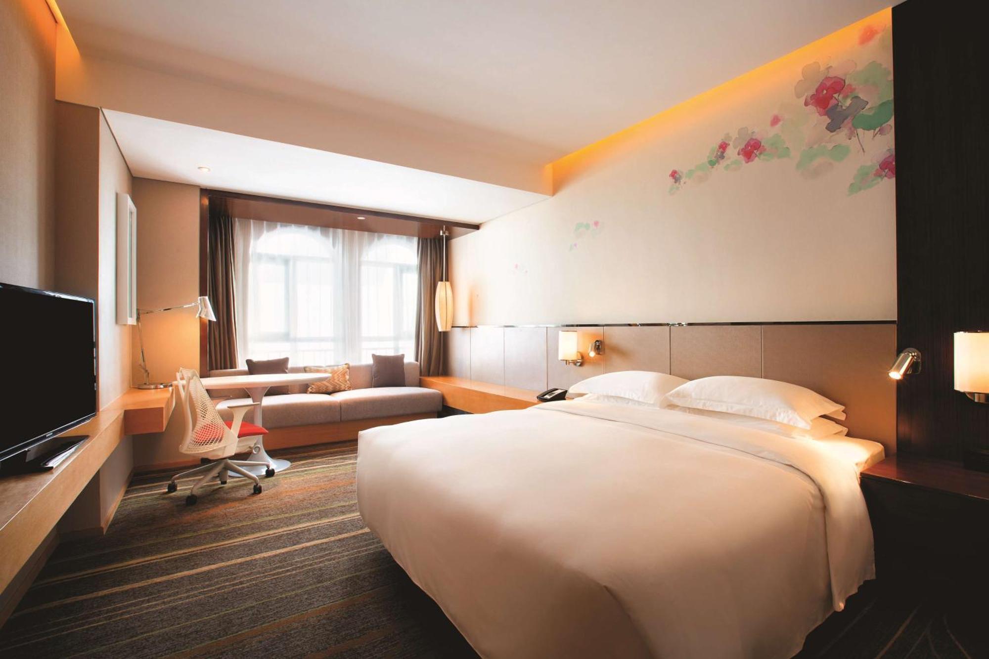 Hilton Garden Inn Lijiang Лиджанг Екстериор снимка
