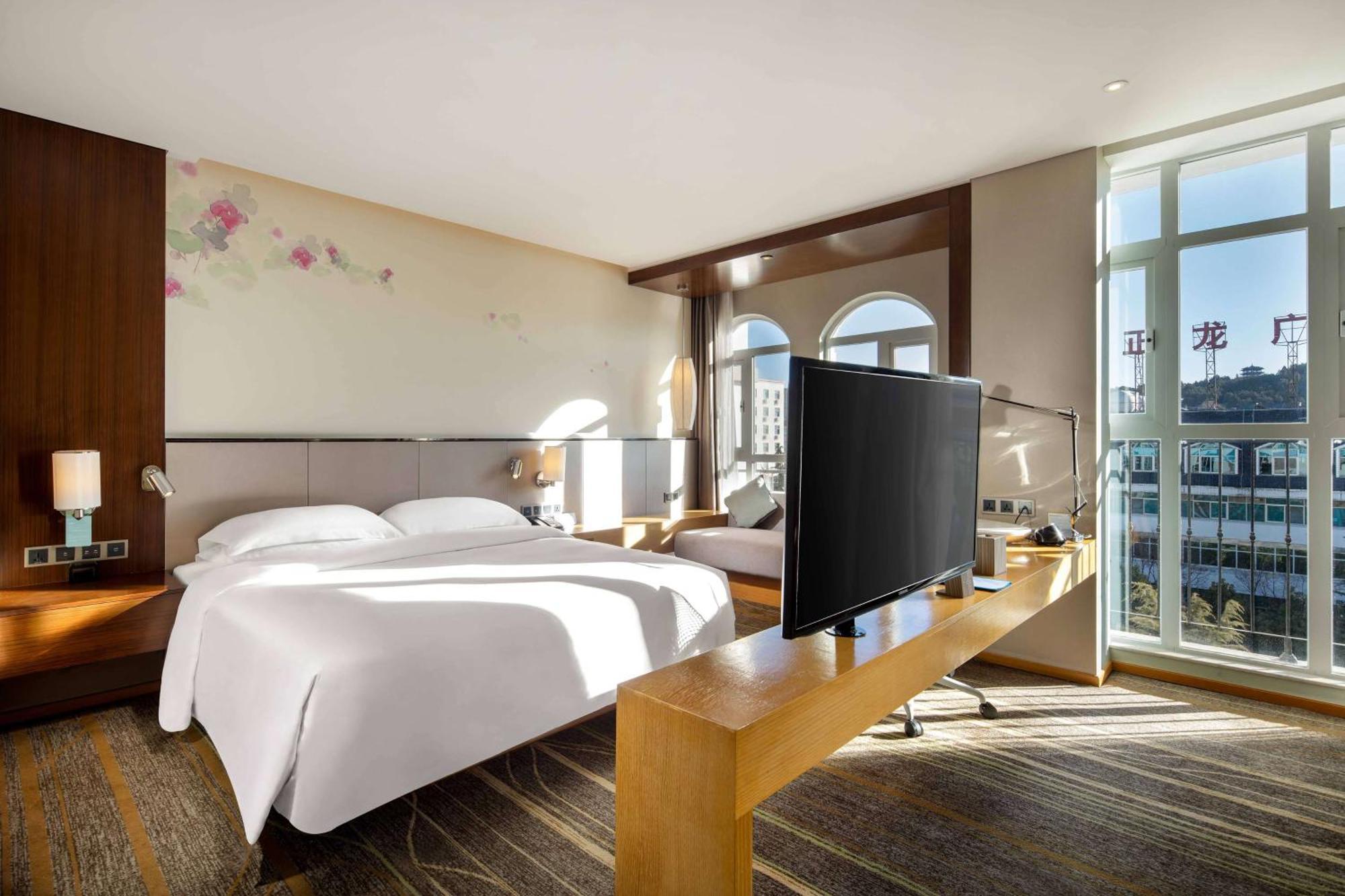 Hilton Garden Inn Lijiang Лиджанг Екстериор снимка