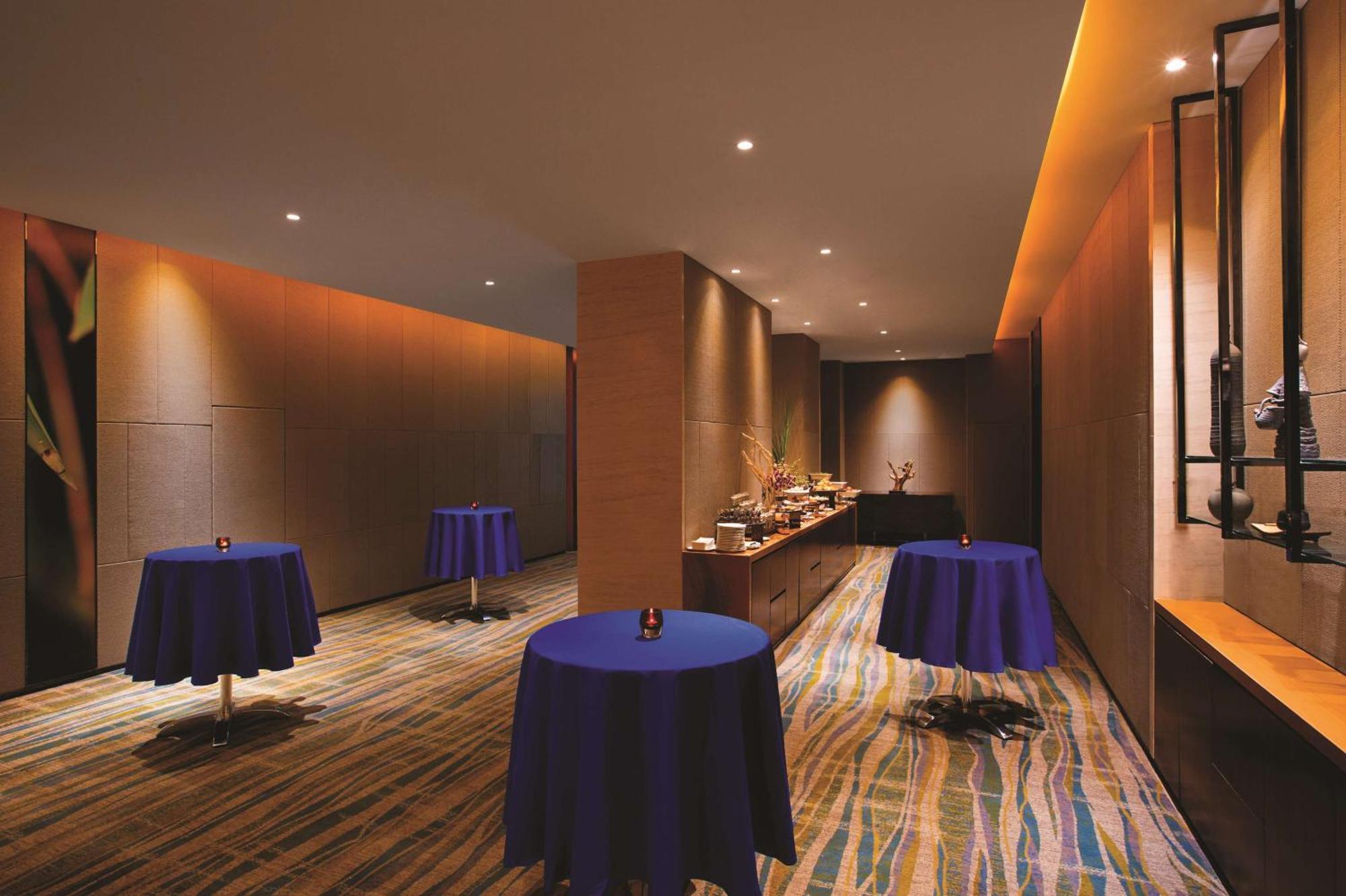 Hilton Garden Inn Lijiang Лиджанг Екстериор снимка