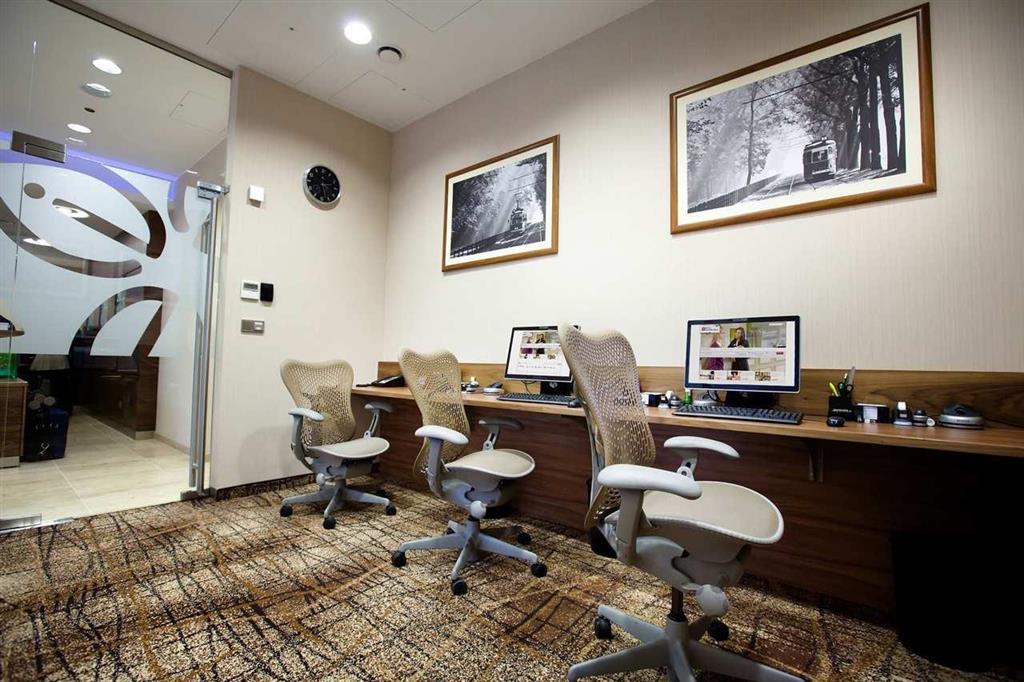 Hilton Garden Inn Lijiang Лиджанг Съоръжения снимка